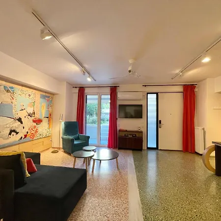 Apartment Vouliagmeni Art Micro Loft