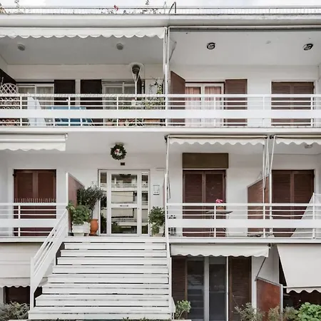 Vouliagmeni Art Micro Loft Athens