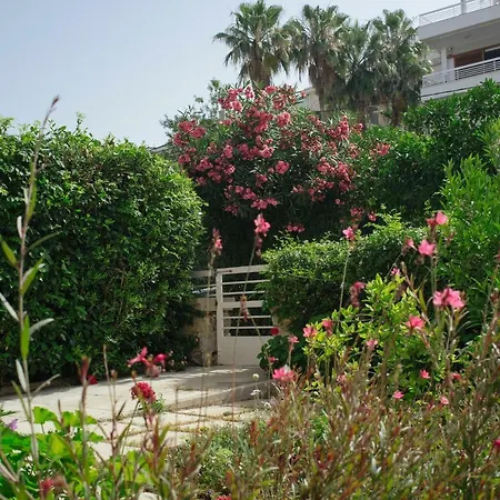 Vouliagmeni Art Micro Loft Athens